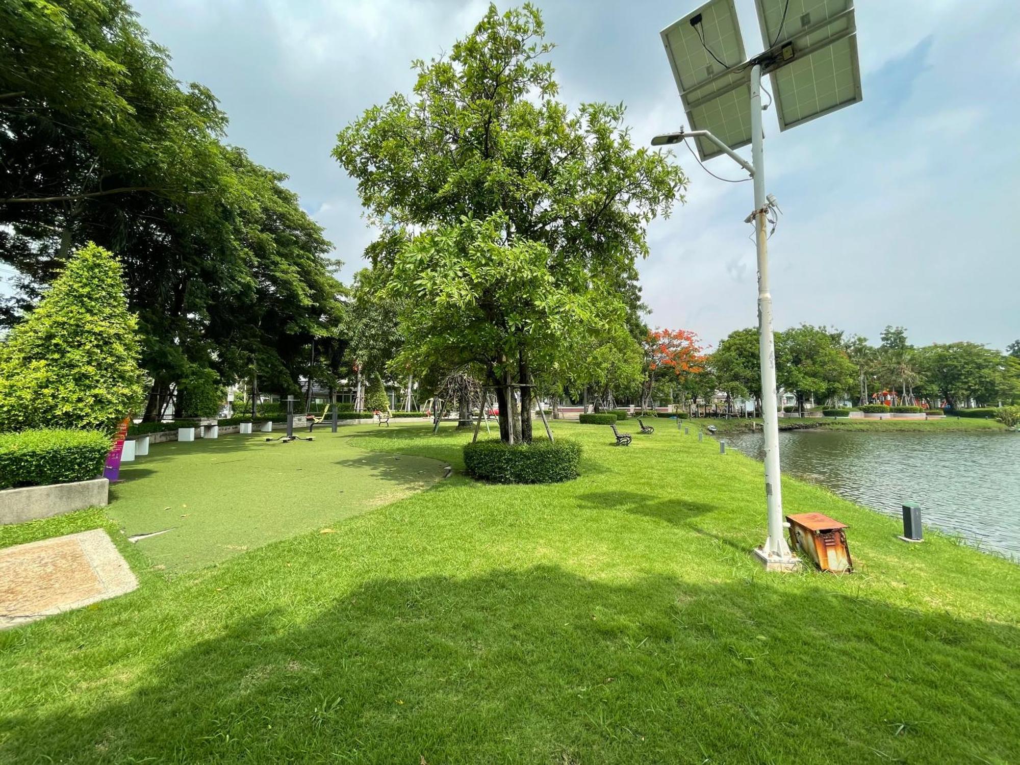 Anna Home@Lat Krabang Бангкок Экстерьер фото
