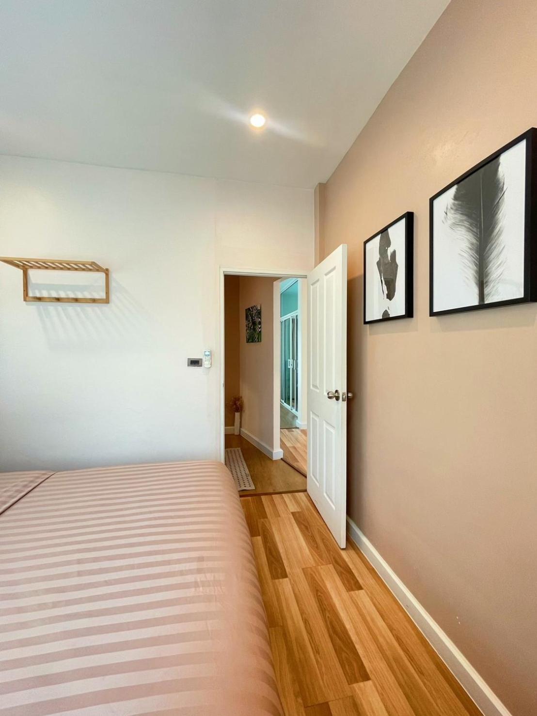 Anna Home@Lat Krabang Бангкок Экстерьер фото