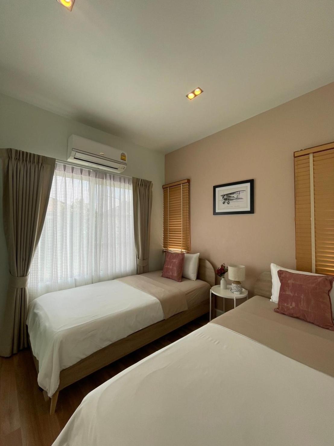 Anna Home@Lat Krabang Бангкок Экстерьер фото