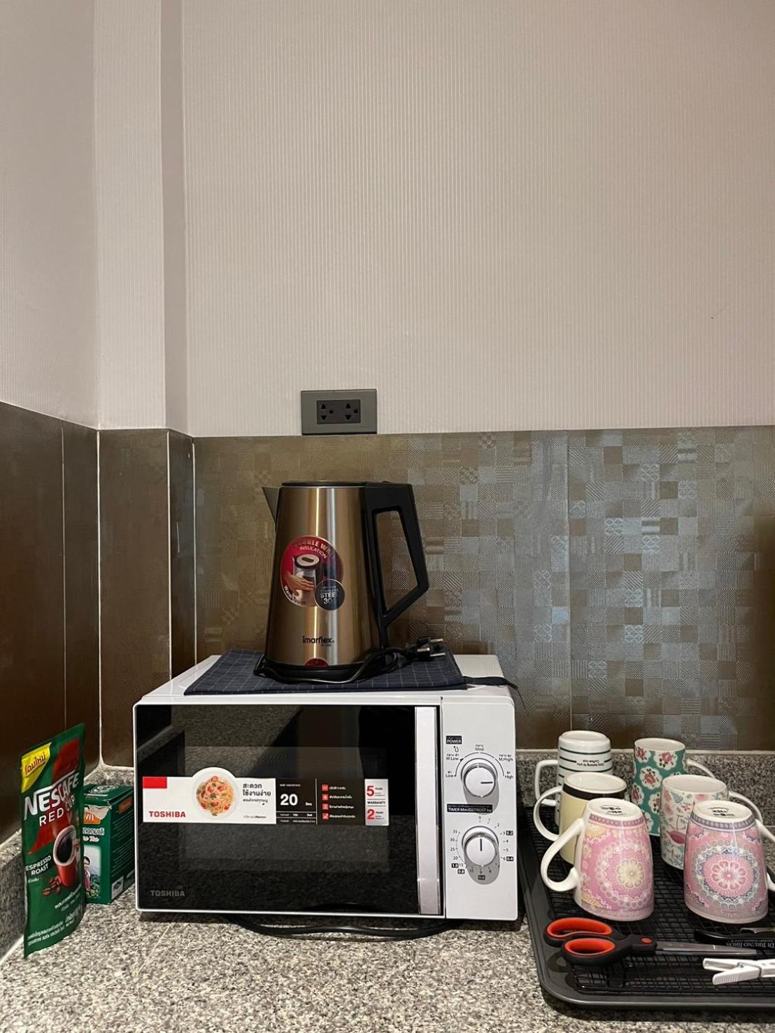 Anna Home@Lat Krabang Бангкок Экстерьер фото